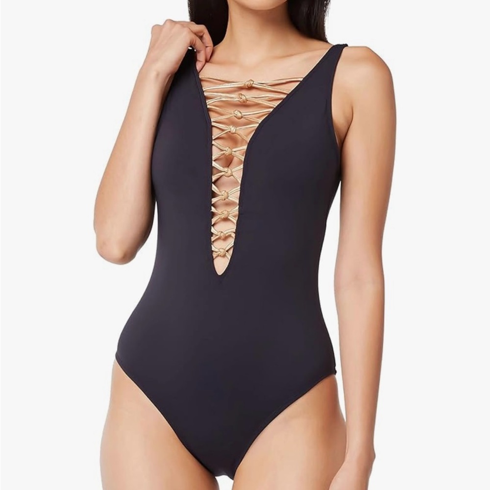 Bleu Rod Beattie knotty one piece 8